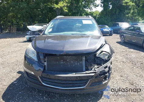 2015 Chevrolet Traverse Ls из США, поврежденный, VIN 1GNKVFED0FJ120514